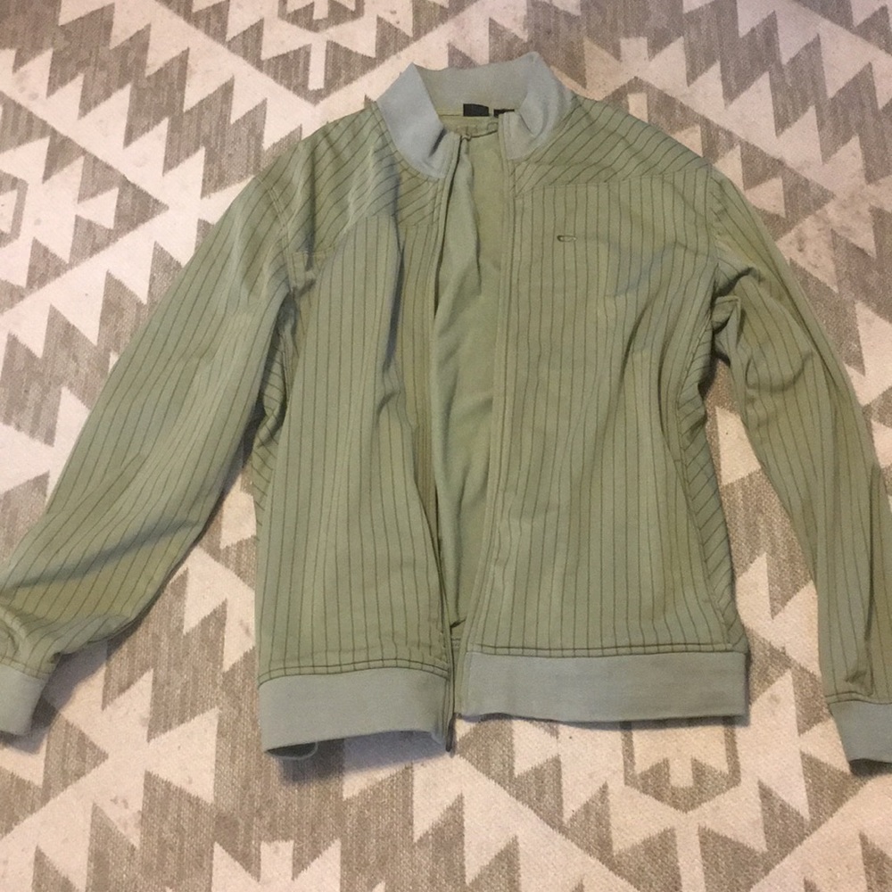Oakley light jacket